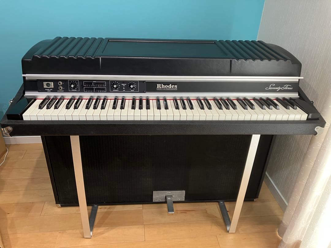 Rhodes Mark II ※埼玉、東京、神奈川限定配送