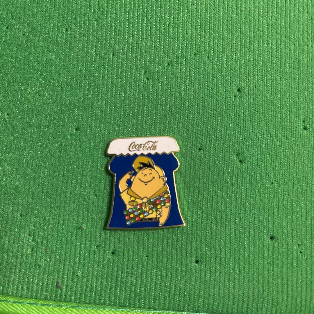 コカコーラ　カールじいさんの空飛ぶ家　ピンズ　4個セット LE100