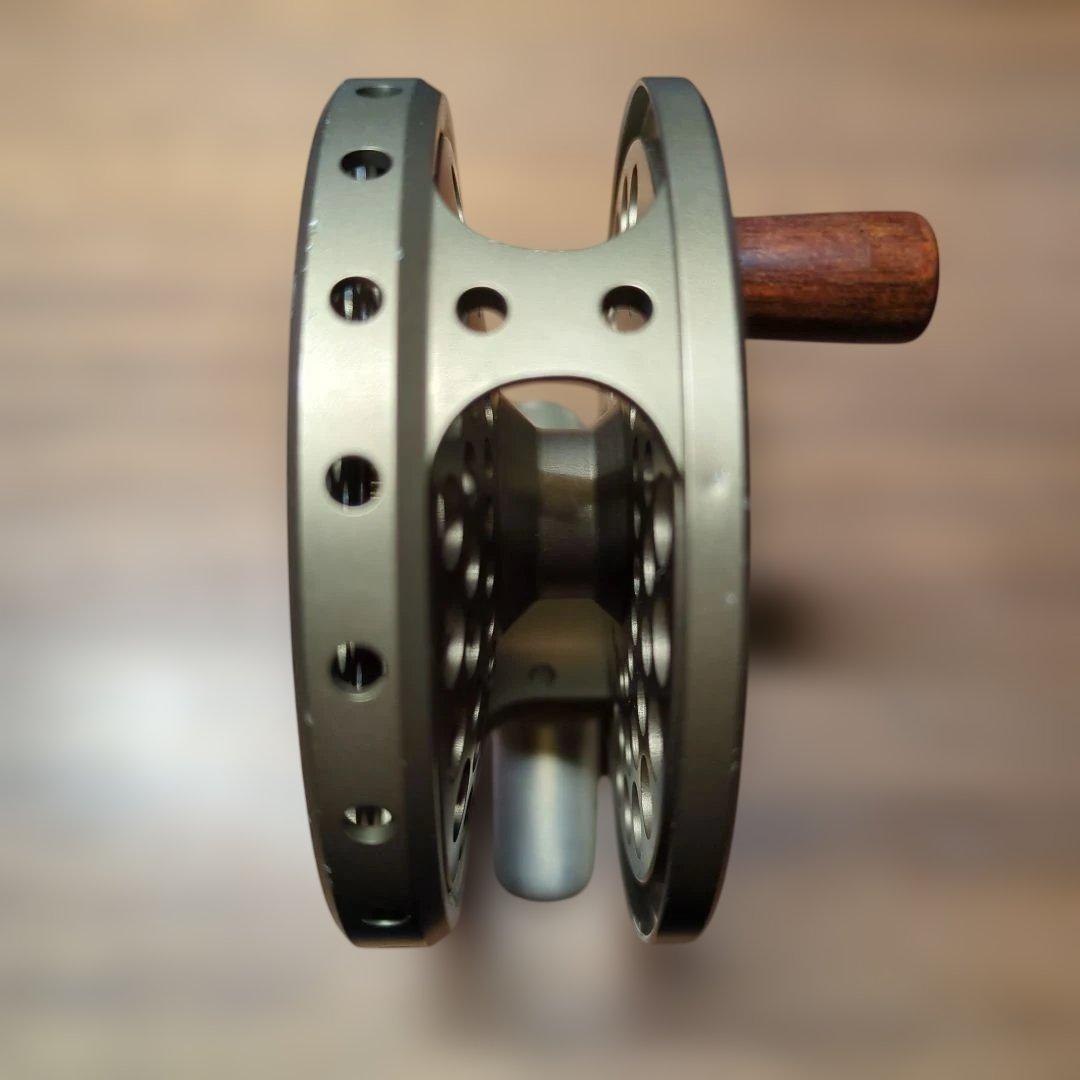 リール ORVIS CFO II DISC REEL