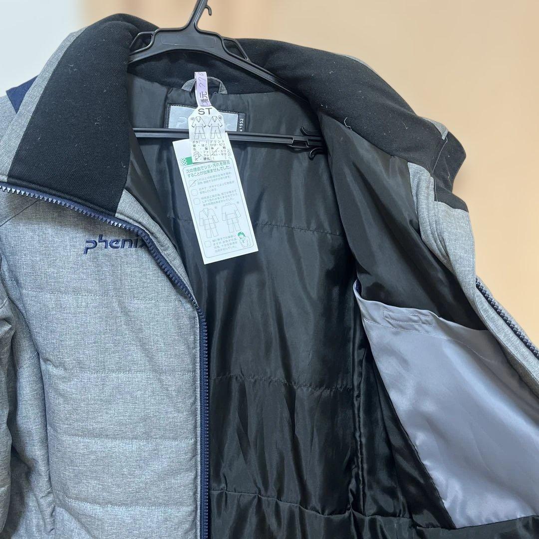 グレー フード付き スキーウェア 中綿入り　160