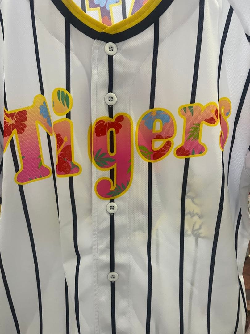 佐藤輝明選手2024阪神タイガース春季キャンプ沖縄限定ユニフォーム