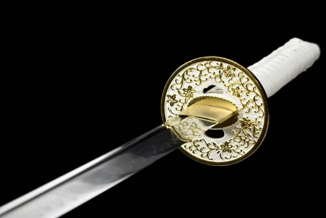 スノーモービル：  武具　刀装具　日本刀　模造刀 居合刀