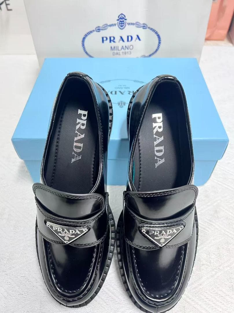 ブラック ローファー