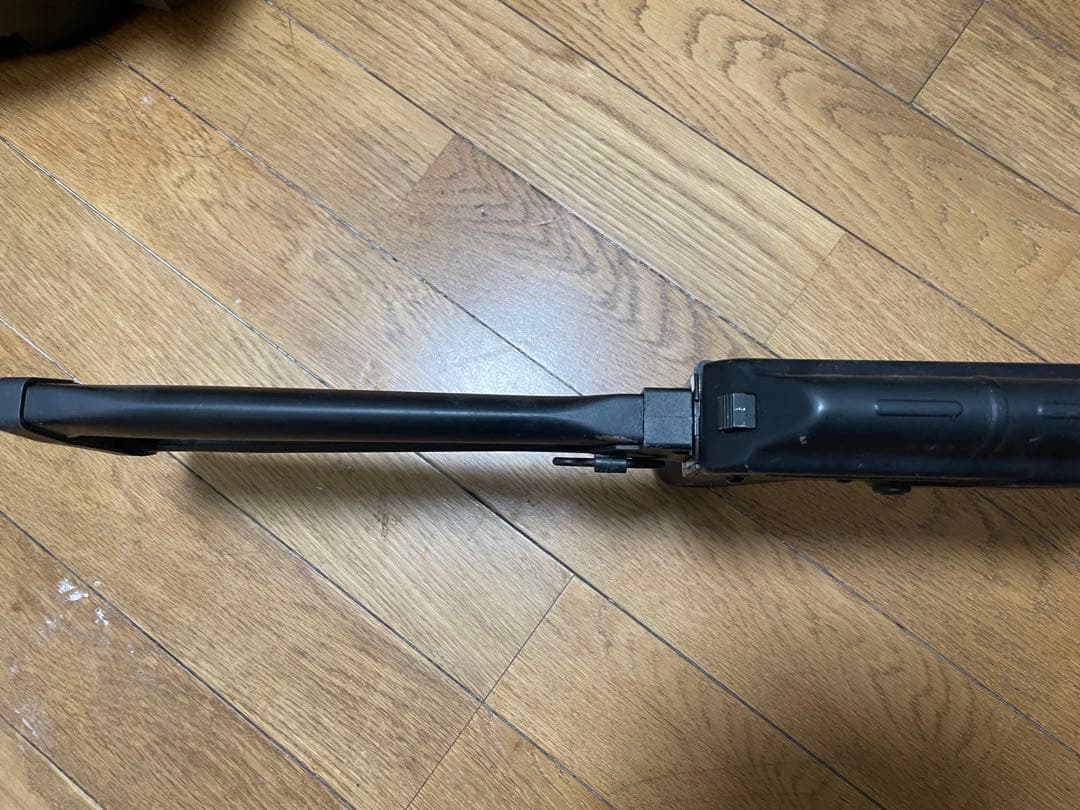 東京マルイ　次世代電動ガン　aks74u