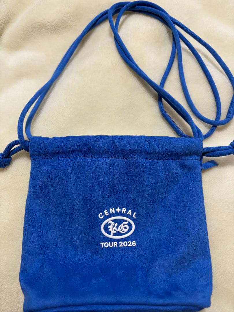 King Gnu CEN+RAL ライブグッズ　青