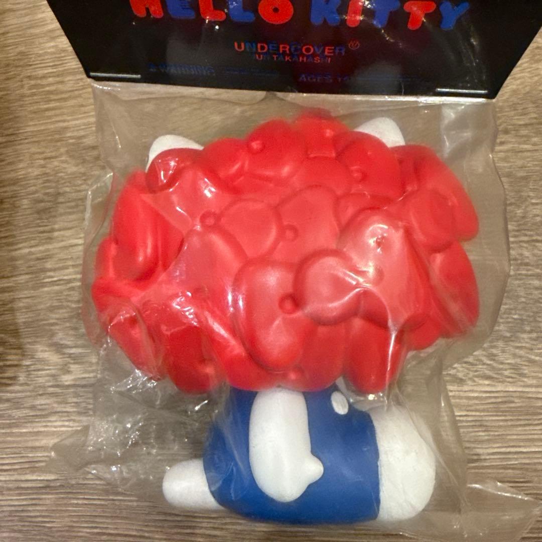 激レア!!UNDERCOVER ハローキティフィギュアNO FACE 3個セット