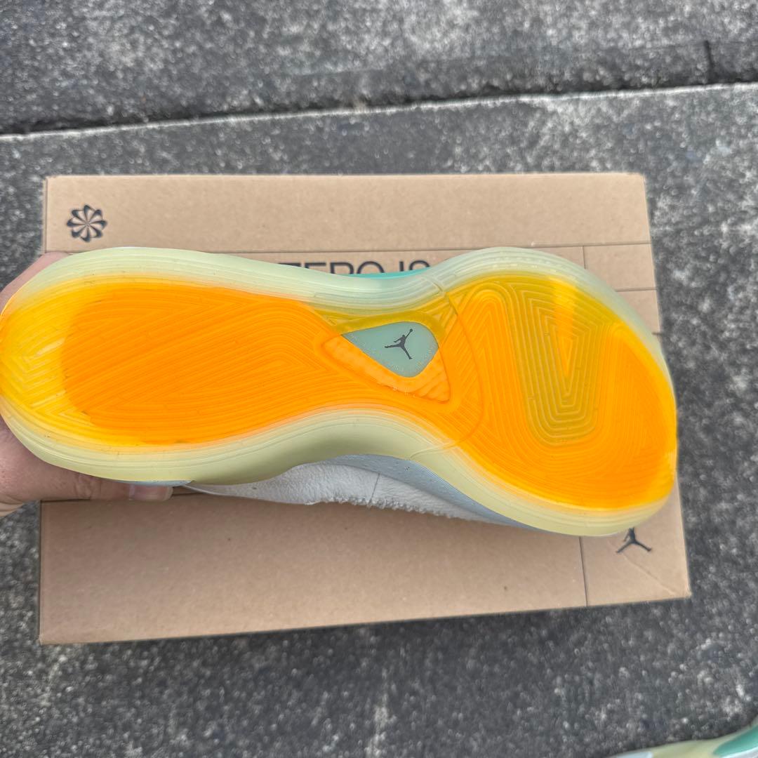 バスケットボールシューズ　ルカ1 26cm