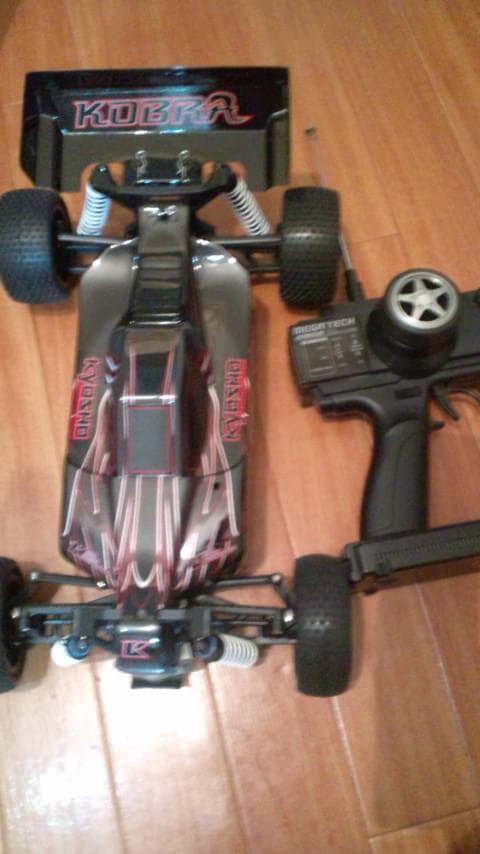 ホビーラジコン 1/10 KYOSHO KOBRA