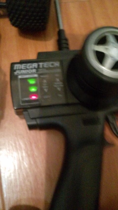 ホビーラジコン 1/10 KYOSHO KOBRA