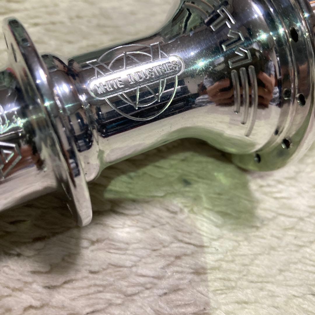 激レア ホワイトインダストリーズ ハブ リア 24穴