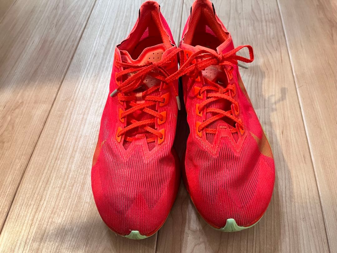 【当日または翌日発送】ナイキ　ヴェイパーフライ4 26.0cm