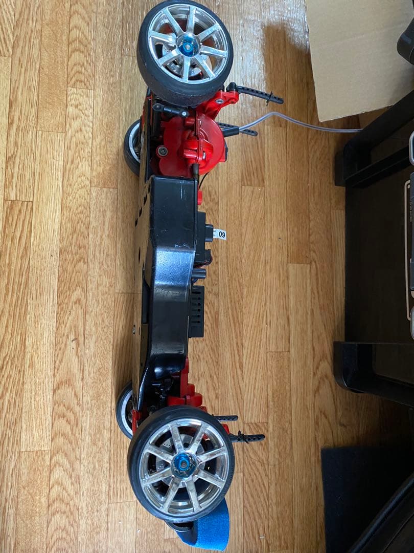 タミヤ　ドリフトタイヤメカ付き