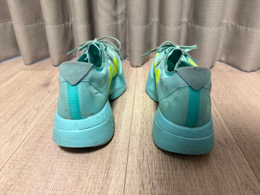 adidas アディオスプロ4（25.5cm）走行98km 状態良好　水色