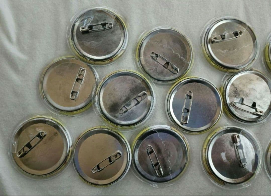 すとぷり　るぅと　缶バッチ　すとめも　等身