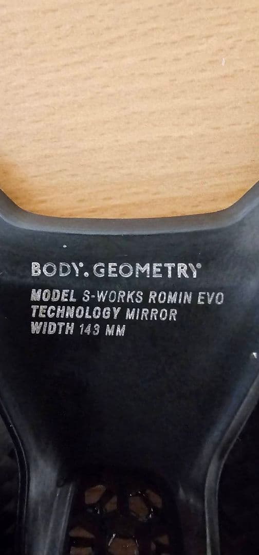 Specialized S-Works Romin Evo Mirror サドル