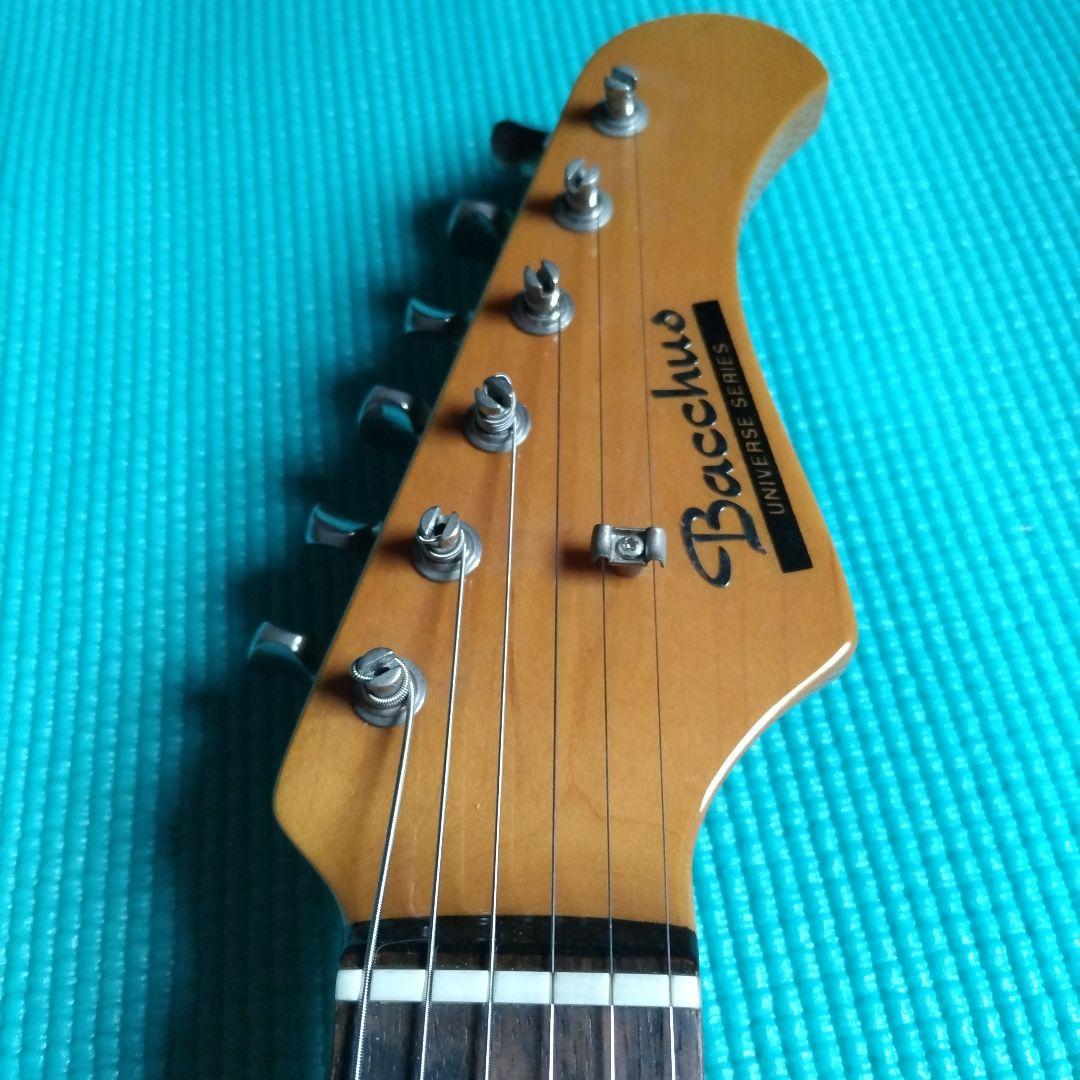 Bacchus ストラトキャスター サンバースト　ユニバース シリーズ