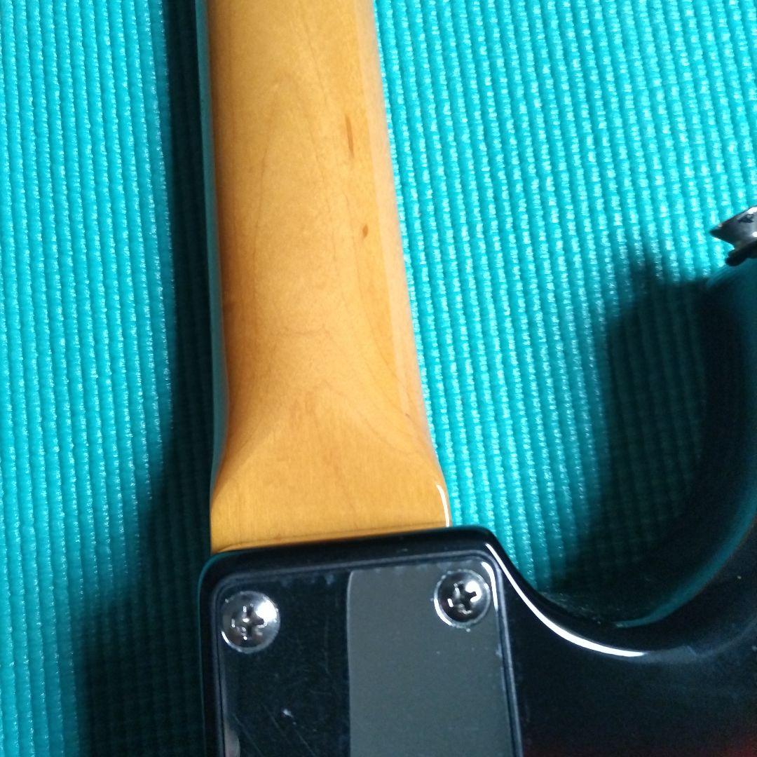 Bacchus ストラトキャスター サンバースト　ユニバース シリーズ