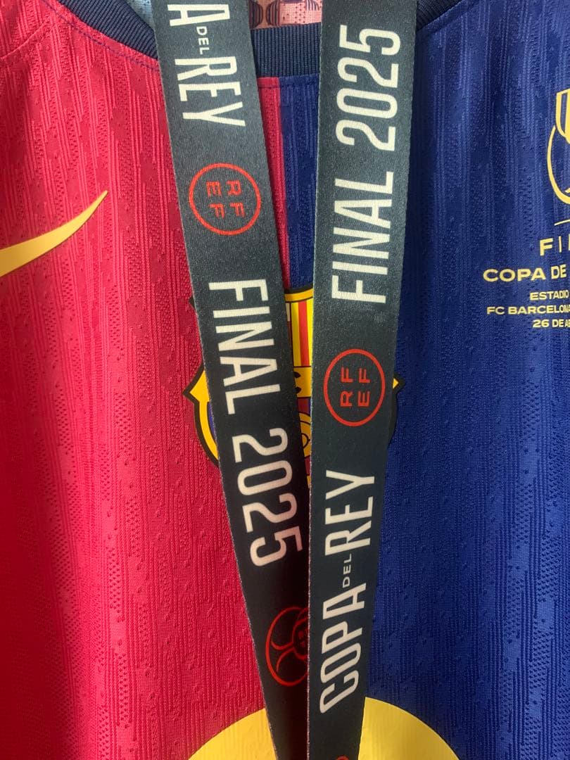 入手困難 ラミン ヤマル バルセロナ オーセンティック ユニフォーム 国王杯