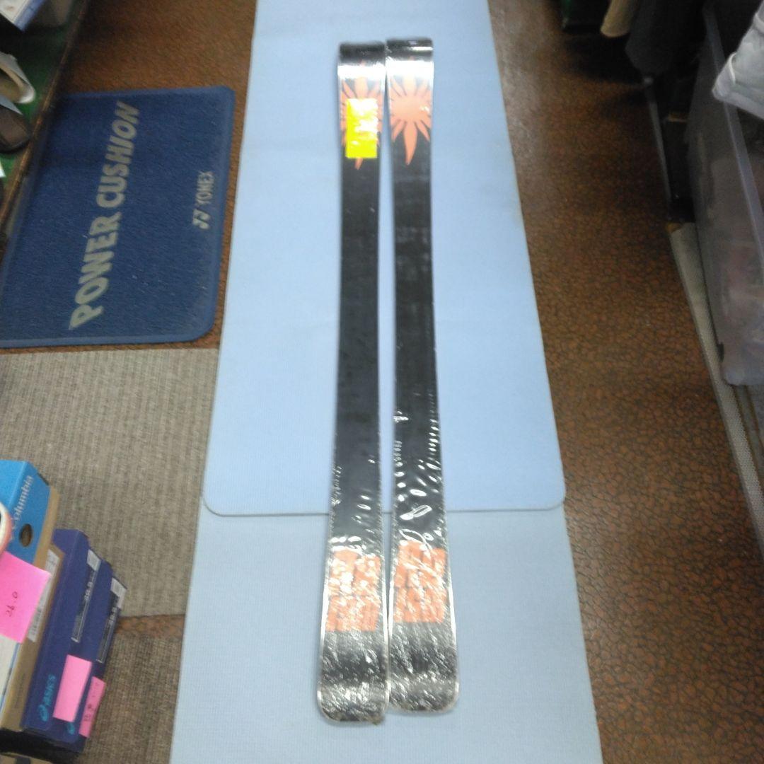 Reism LA-F、161cm、116/97/102、金具ナシ、新品・未使用