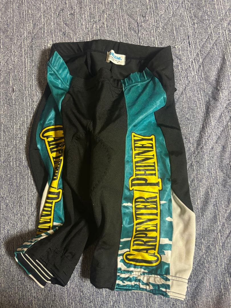 CARPENTER–PHINNE PEARL iZUMiサイクルジャージ