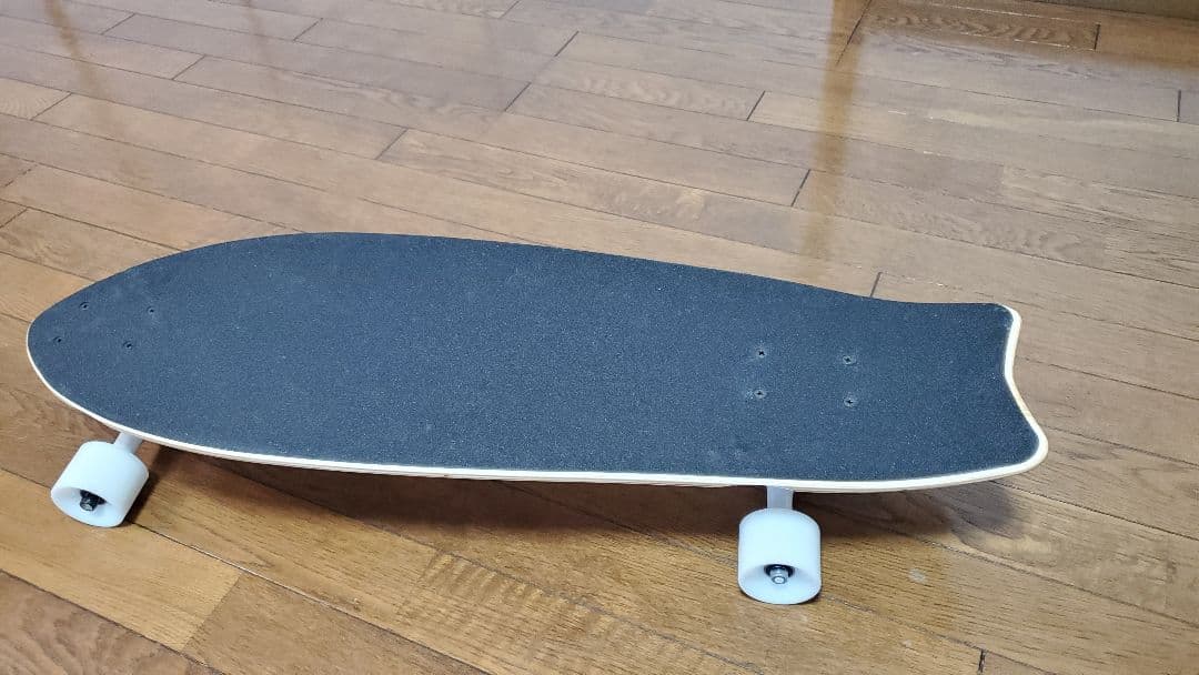 新品 サーフスケート