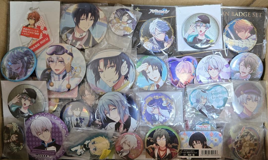 アニメグッズ　アイドリッシュセブン　アイナナ　まとめ売り　約395個