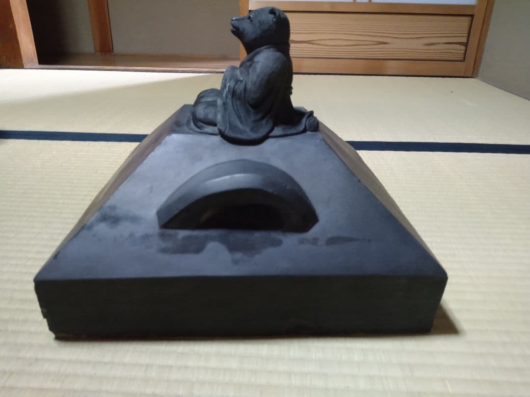 飾り瓦 露盤 狸 33cm四方