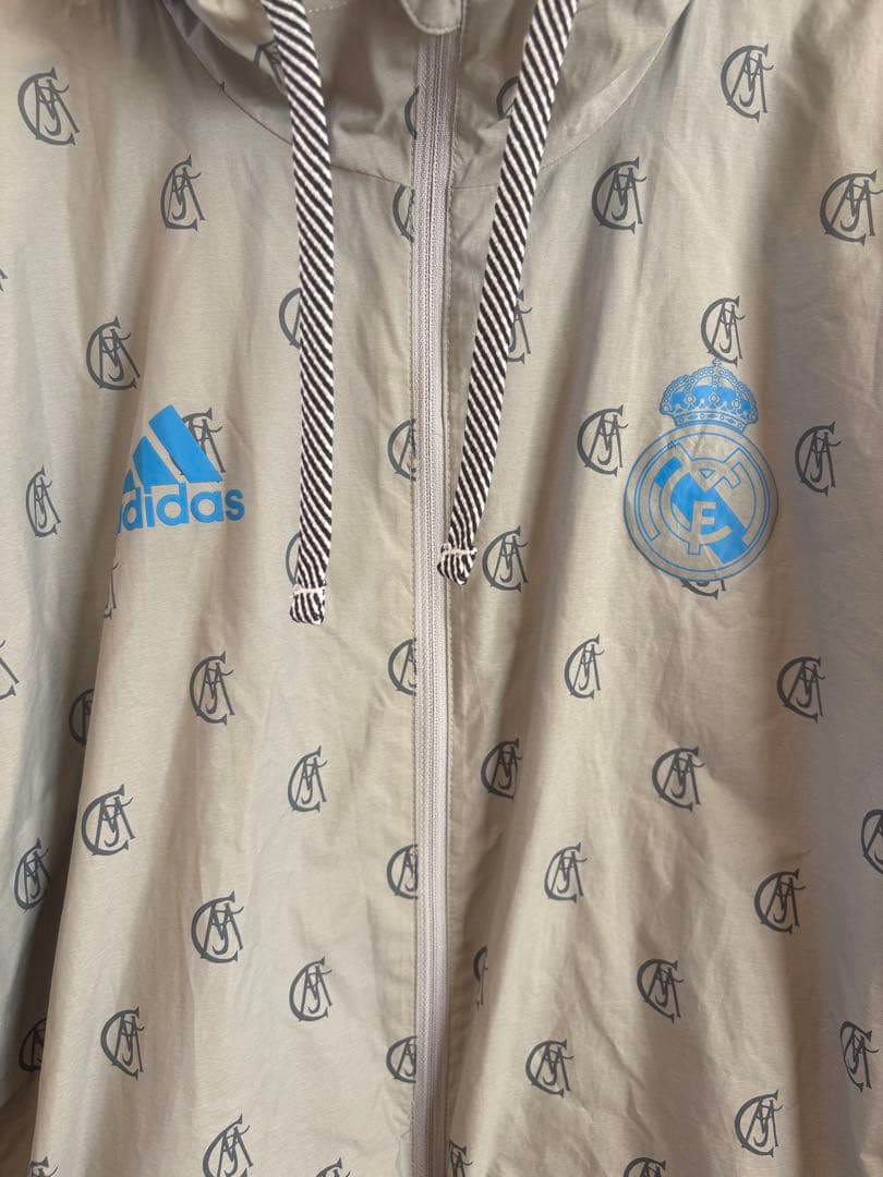 【希少】adidas レアル・マドリード　ウィンドブレーカー　Lサイズ