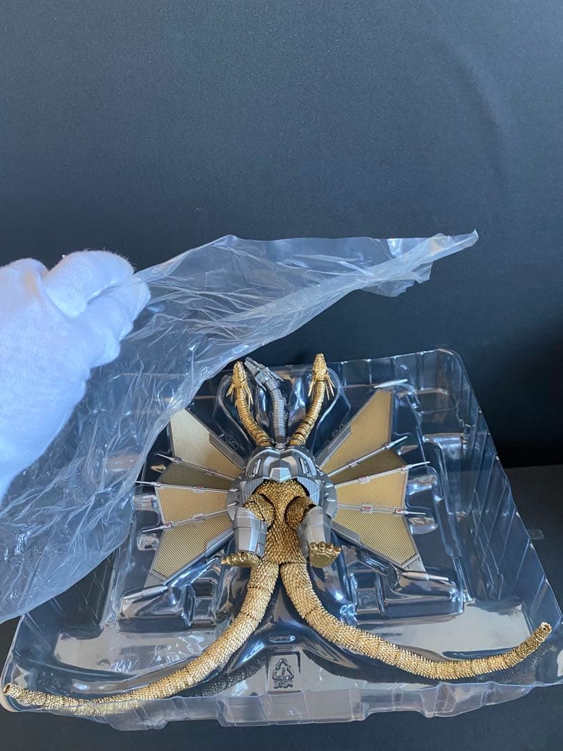 S.H.MonsterArtsメカキングギドラ 新宿決戦 Special Set