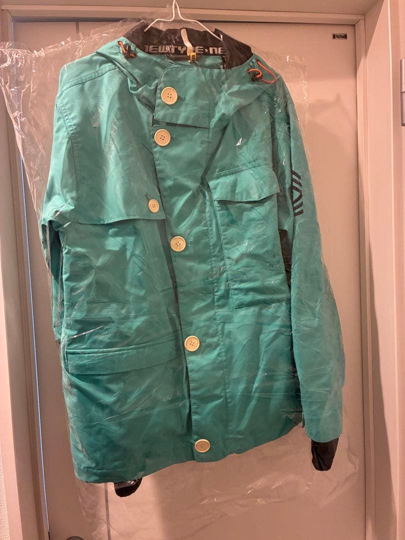 Newtype ウェア　上下セット