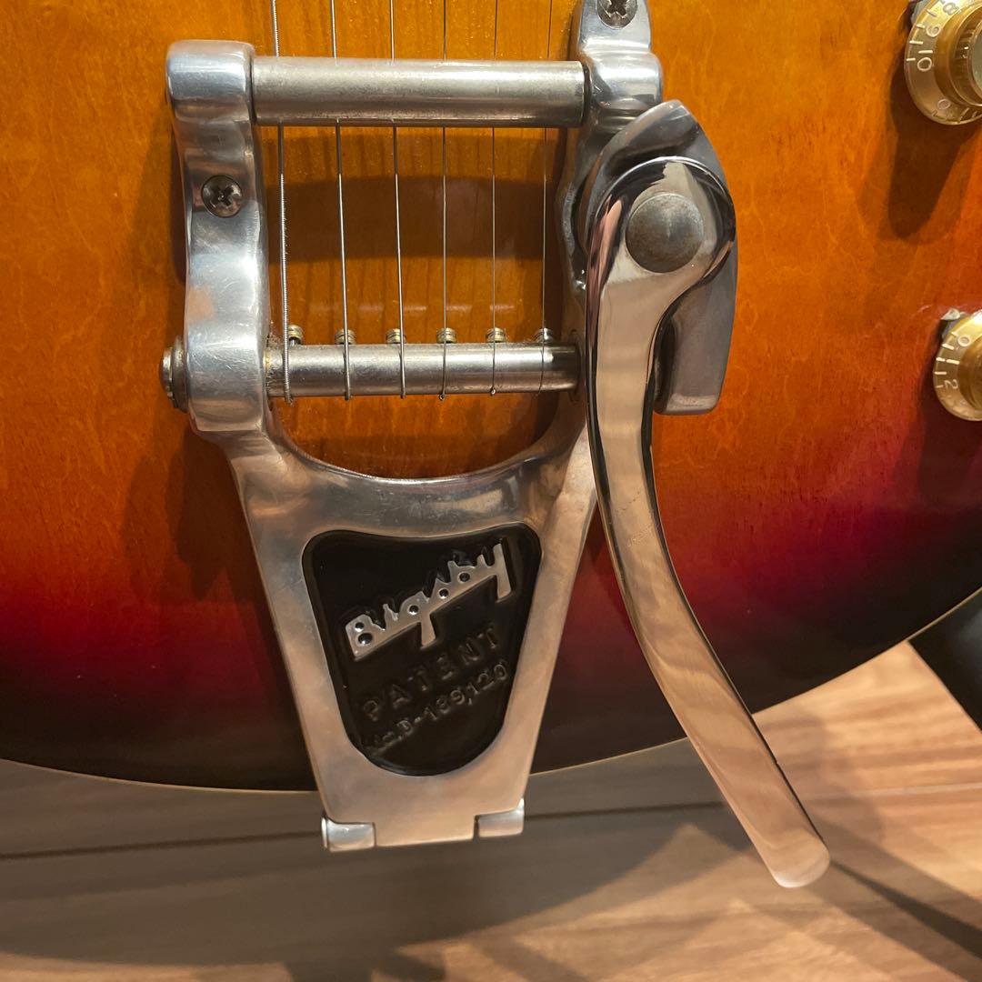 [生産完了品　bigsby b7付] エピフォン　ソレント　ピアレス90年代復刻
