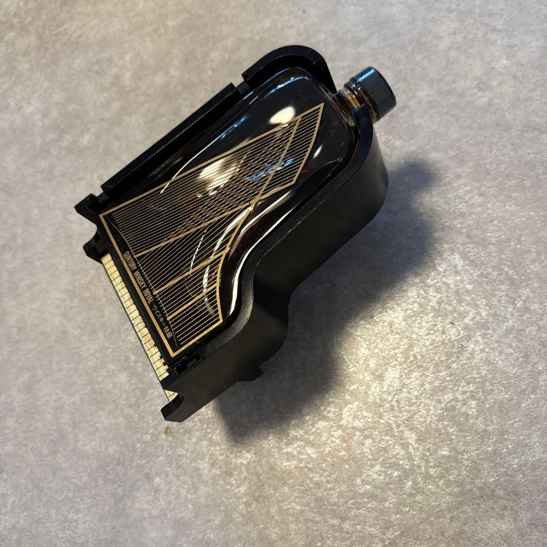 サントリー　ウイスキー　ピアノ型　SUNTORY WHISKY 