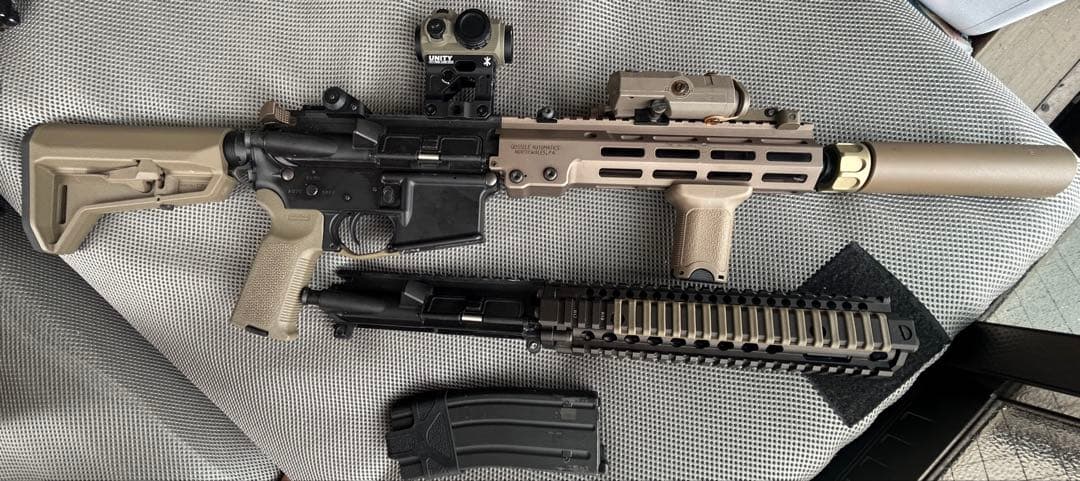 東京マルイ URG-I GBB カスタム品