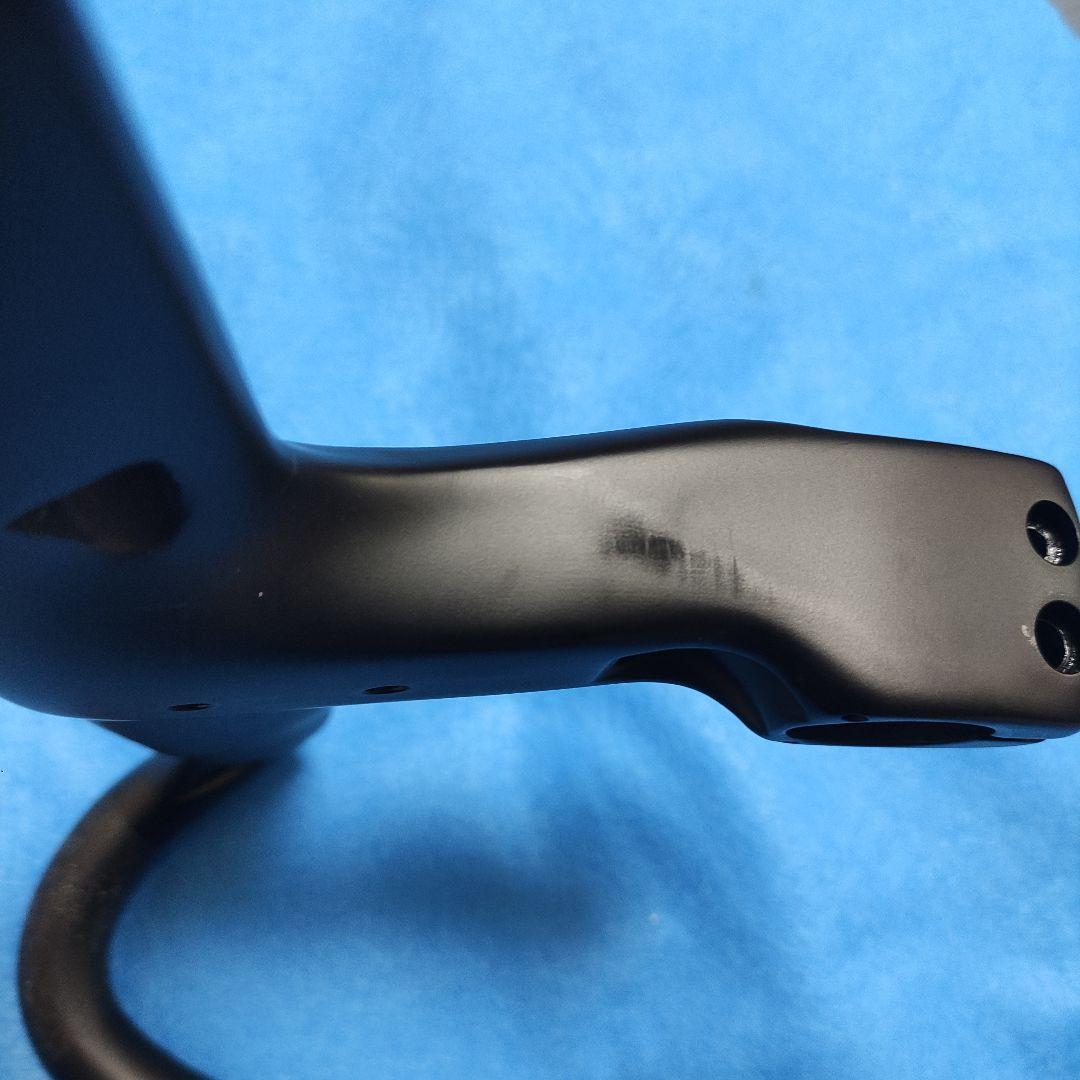 一体型エアロカーボンハンドル + チタンボルト + サイコン