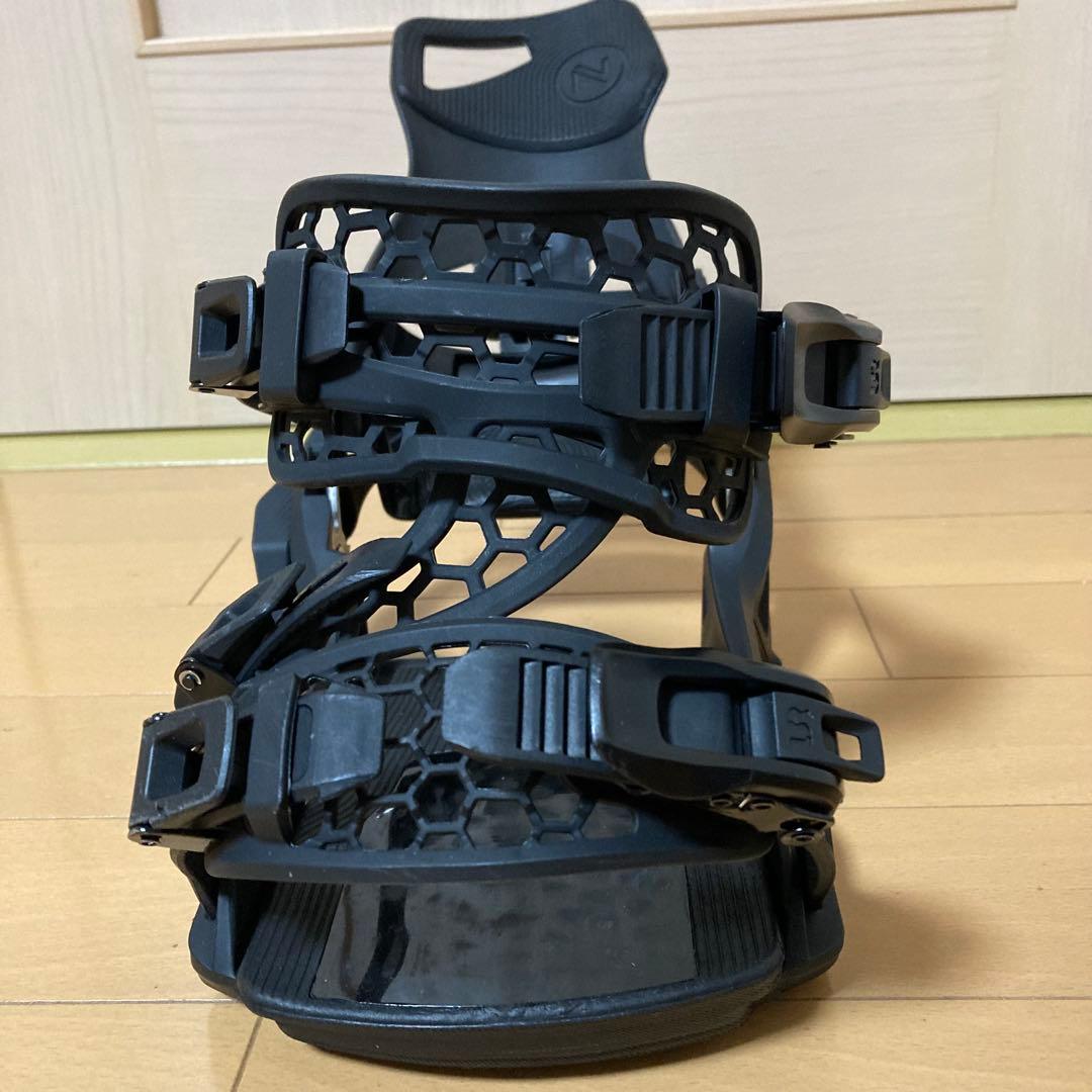 ナイデッカースノーボードビンディング