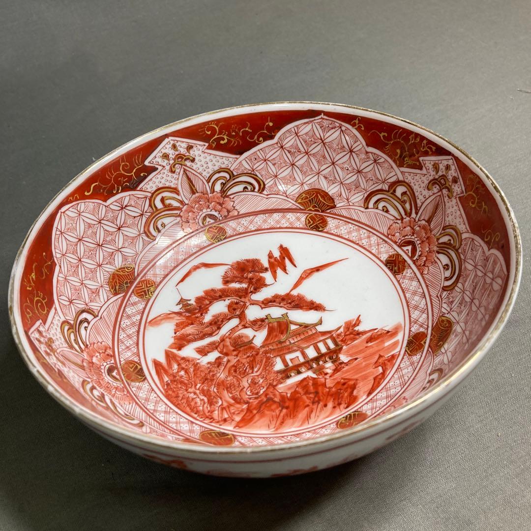 【九谷飯田屋】九谷焼の伝統　日本名窯　角福印　九谷飯田屋　四方割地紋山水見込　鉢