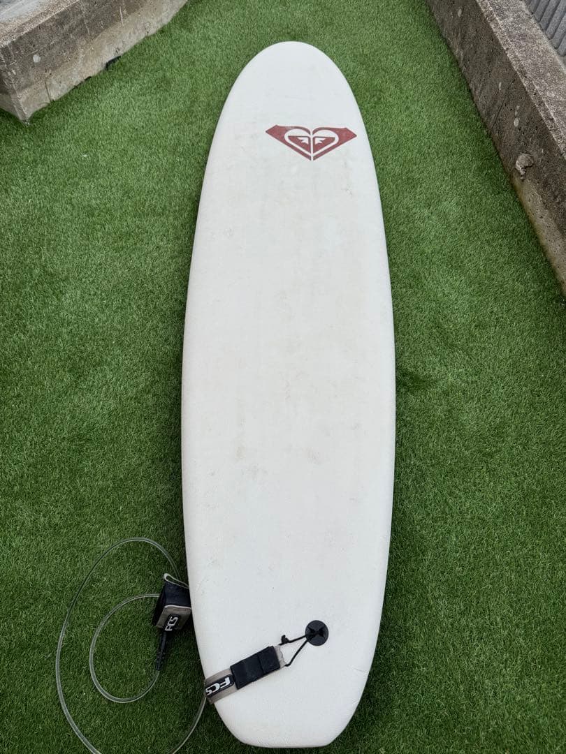 【 値下げしました⠀】サーフボード カバー付き ROXY