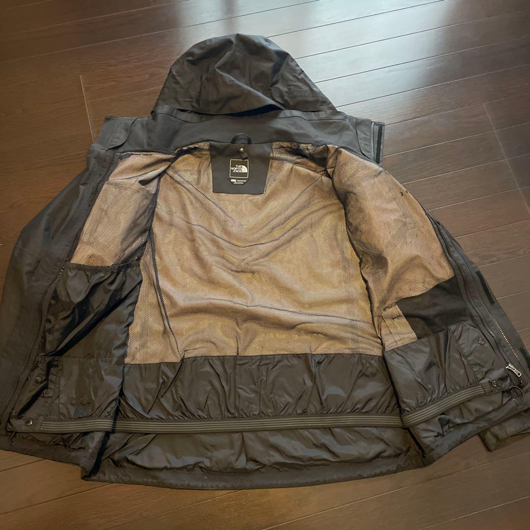 ノースフェイス スキー　スノーボード　ウェア