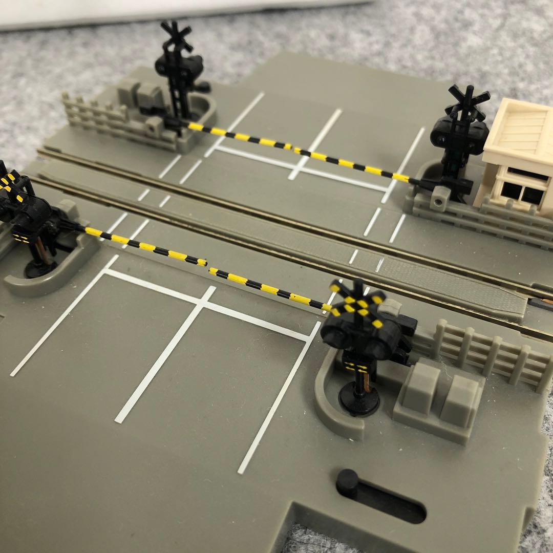 KATO 自動踏切基本セット 20-650 稼働品