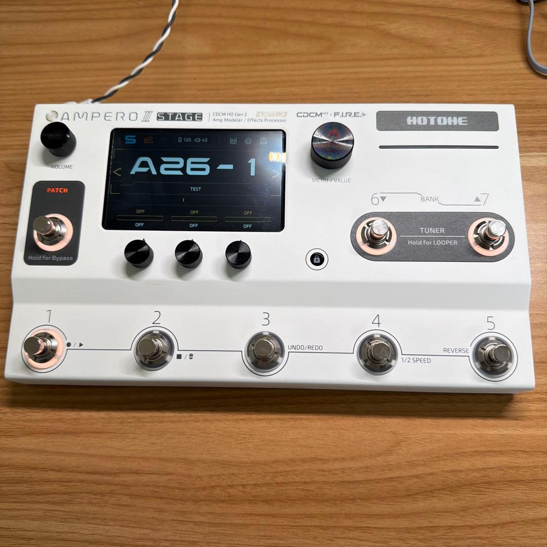Hotone Ampero II stageギターエフェクター