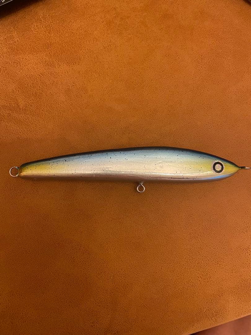 RST SUPPLY RST サプライ　ネズール240 NEZUL240