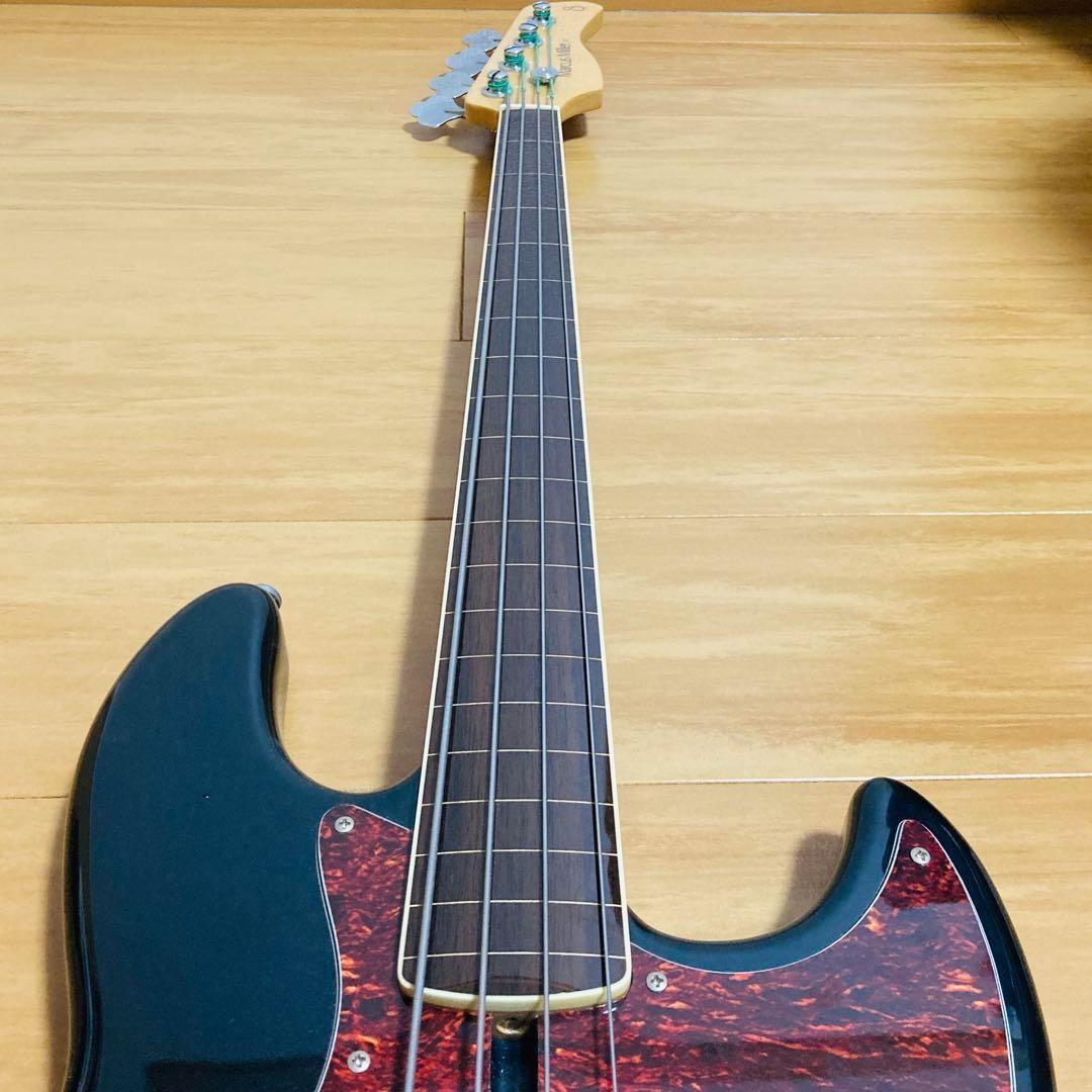 Sire V7 Alder FL 【動作確認済】 エレキベース フレッドレス
