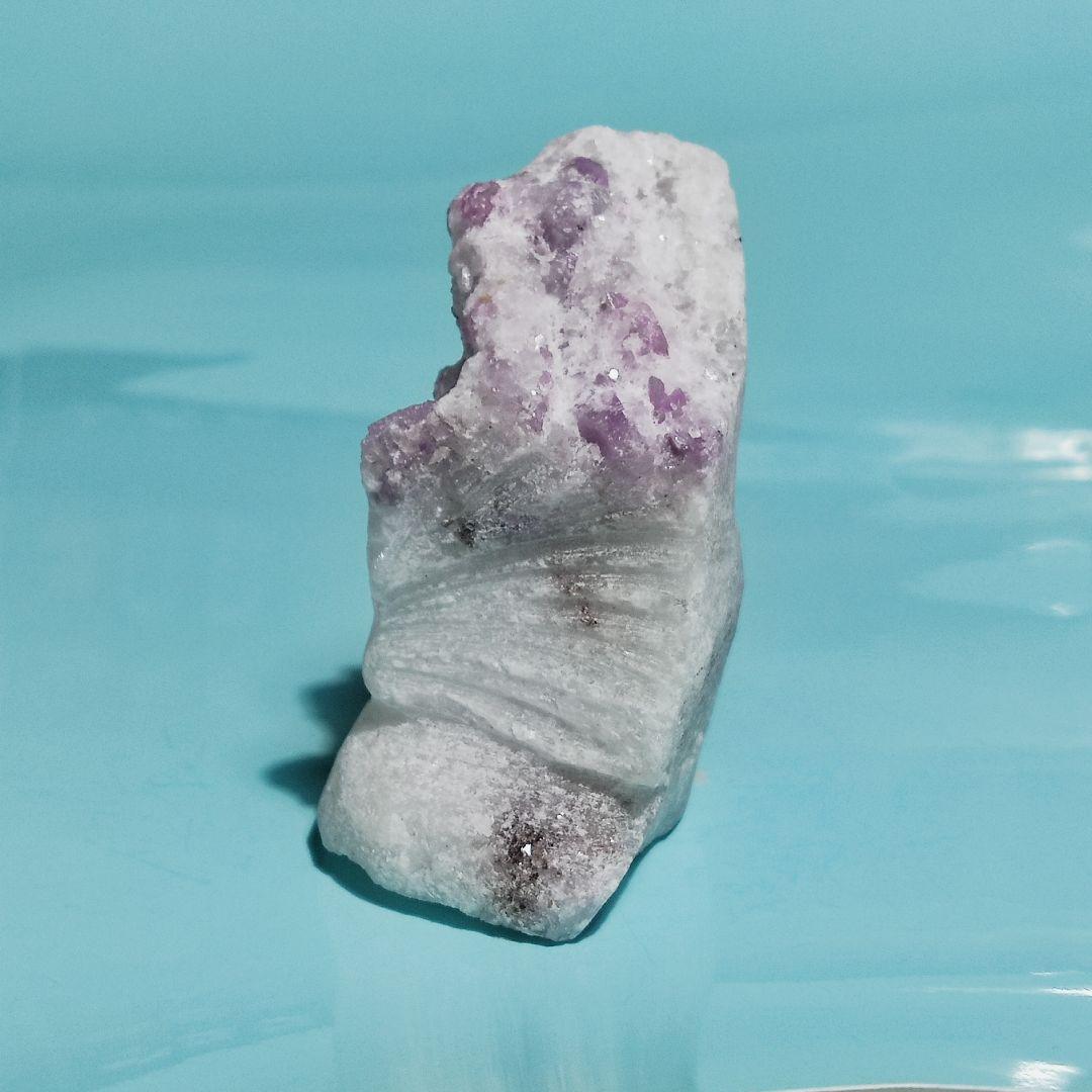 パワーストーン　天然石　大理石中のルビー　原石　192g　No.872