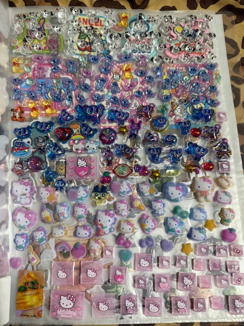 A4サイズシール帳 9P サンリオ ナカムラくん 日焼けキティ等 レアモノ多数