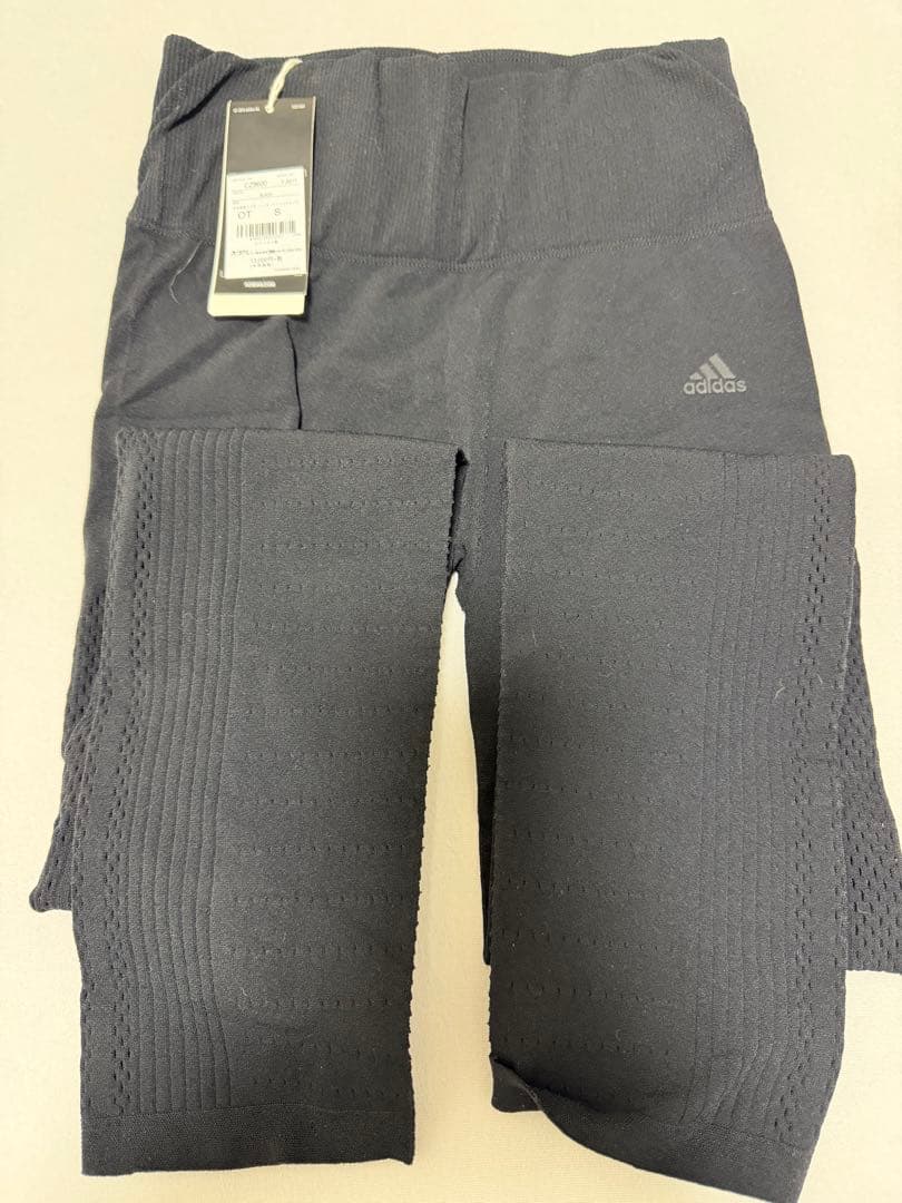 adidas インナーキャミソール・タイツセット Sサイズ ブラック ジムウェア