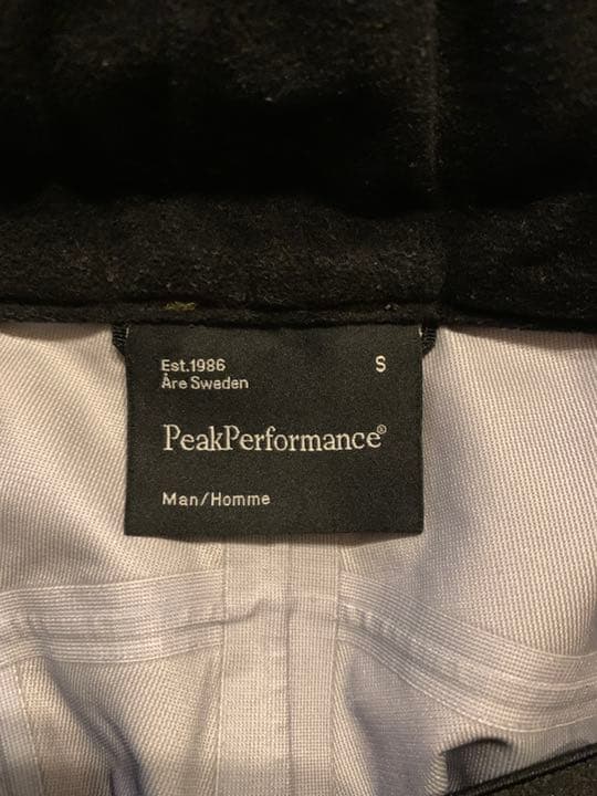 【最終値下げ】PeakPerformance スキーウェア