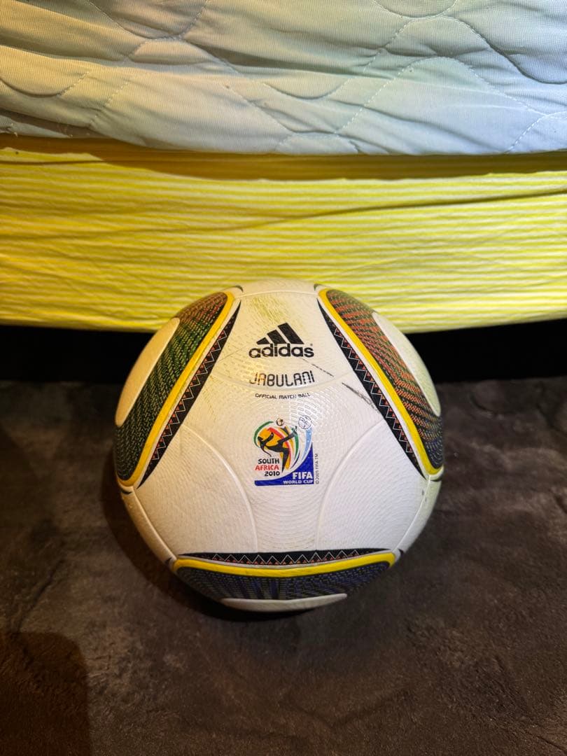 adidas Jabulani サッカーボール 2010