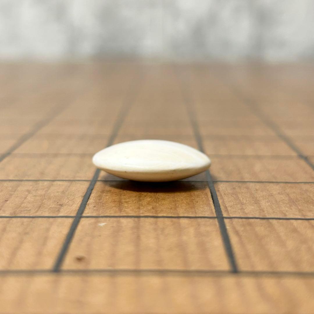 【美品】囲碁盤 天地柾目 5.6寸 脚付き へそ有 極厚 高級 碁石 ハマグリ