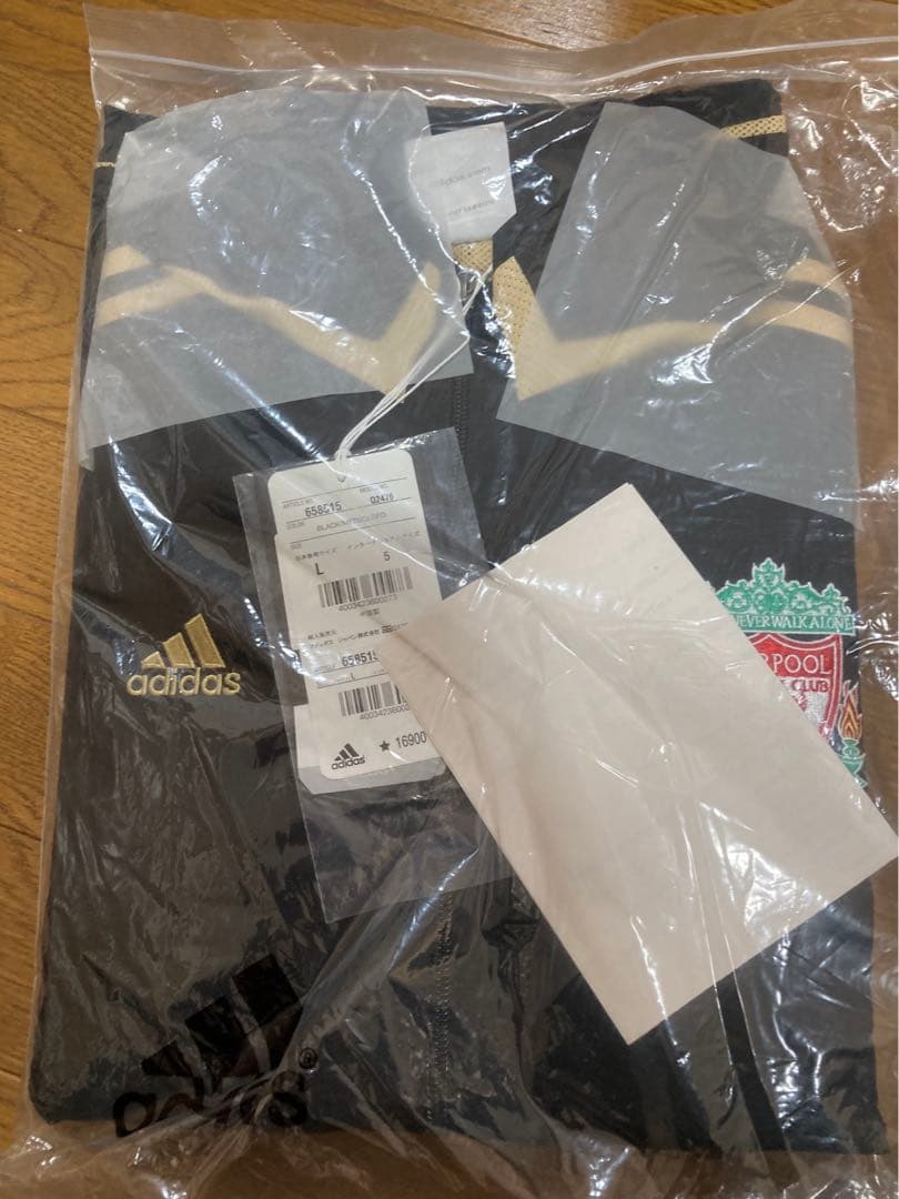 adidas リバプール　上下　Ｌサイズ 未開封品