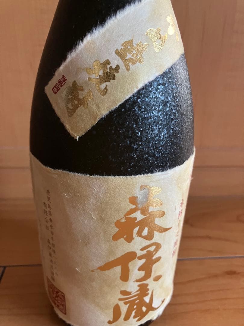 森伊蔵 かめ壺焼酎　金ラベル　720ml